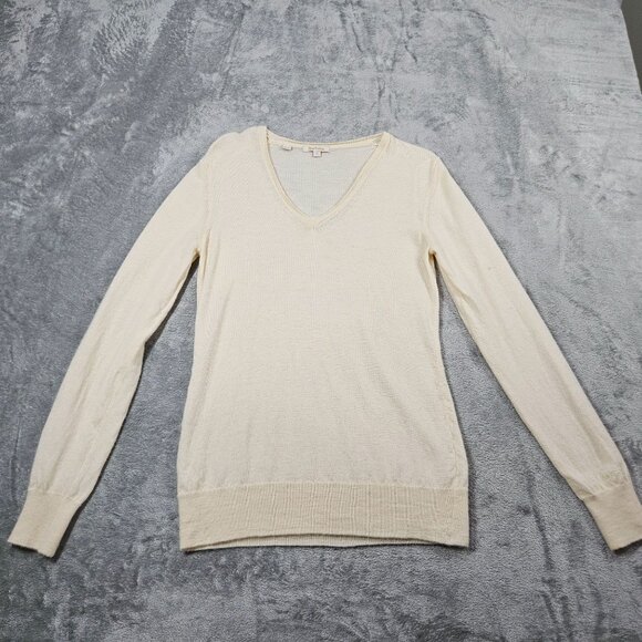 Barbour Sweater Womens 12 Ivory V Neck Fitted Wool Blend Pullover READ - Picture 1 of 13